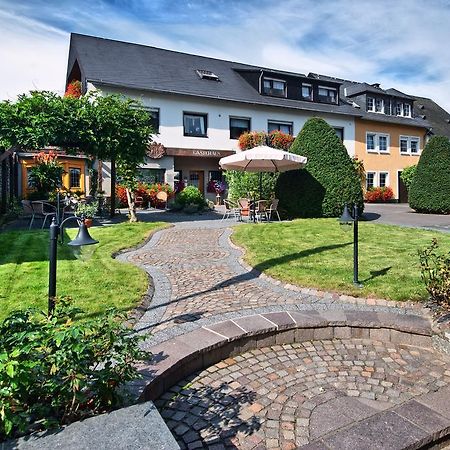 Wein & Gaestehaus Hermeshof Trittenheim Ngoại thất bức ảnh