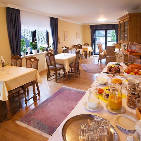 Wein & Gaestehaus Hermeshof Trittenheim Ngoại thất bức ảnh