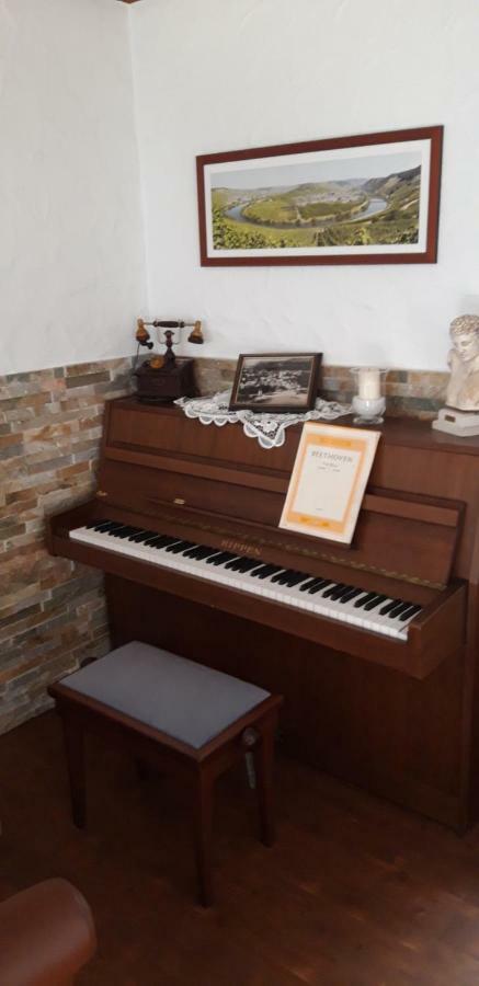Wein & Gaestehaus Hermeshof Trittenheim Ngoại thất bức ảnh